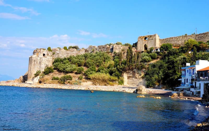 ΚΟΡΩΝΗ