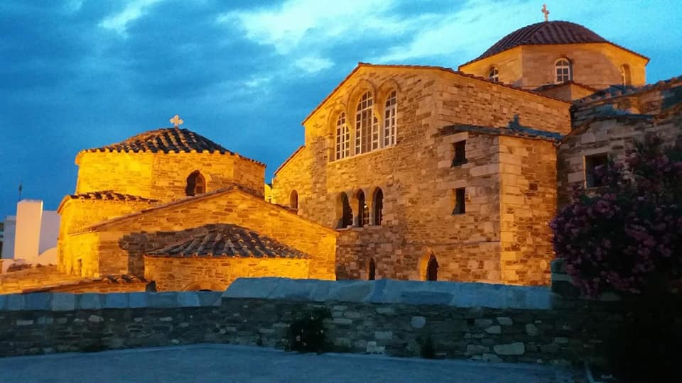 ΠΑΝΑΓΙΑ ΕΚΑΝΤΟΠΥΛΙΑΝΗ ΠΑΡΟΣ